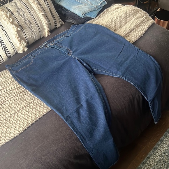 Wild Fable Classic Dark Stretch Denim - Picture 1 of 3